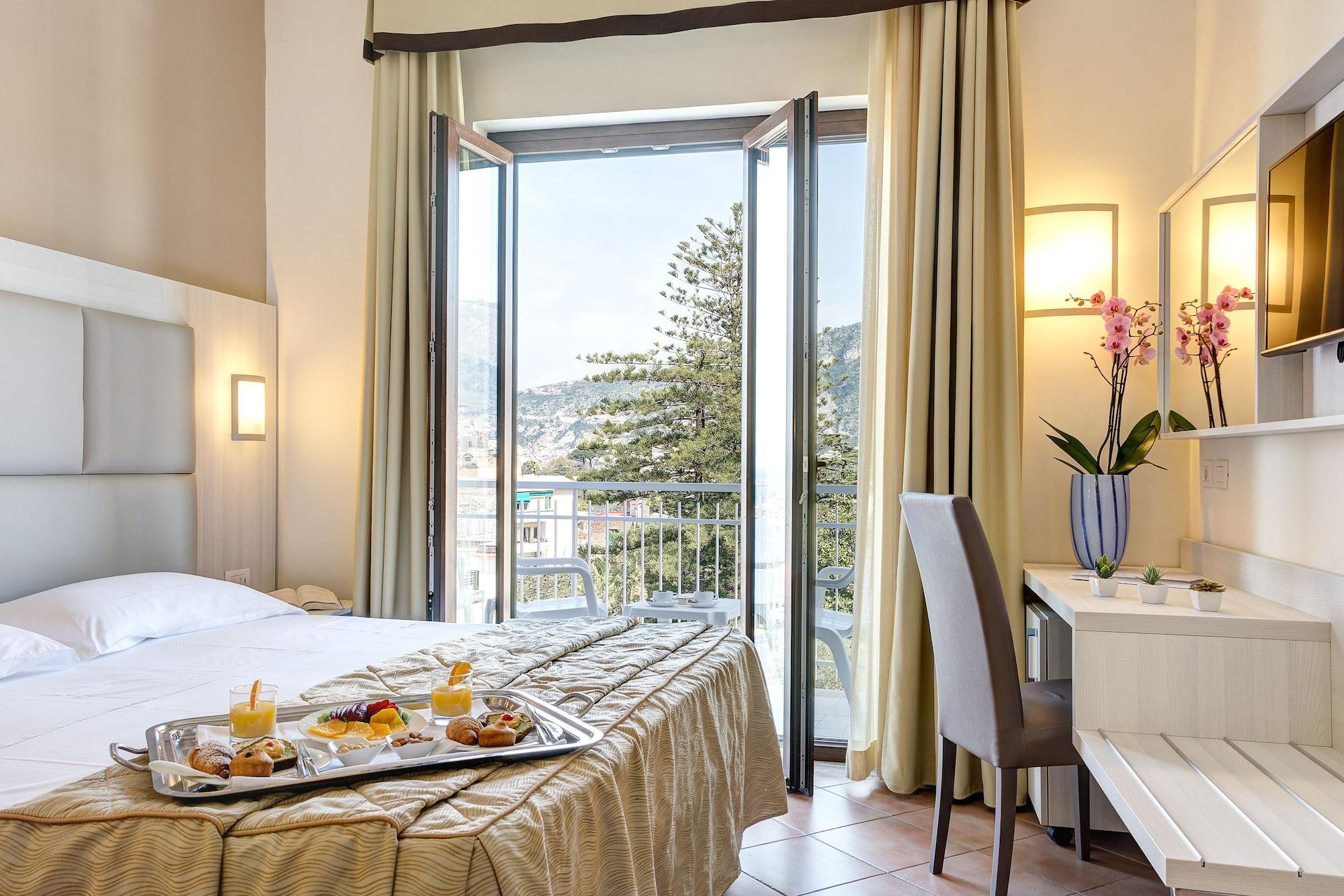 Hotel Caravel Sant'Agnello Luaran gambar